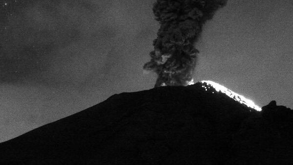 El volcán Popocatépetl - Sputnik Mundo