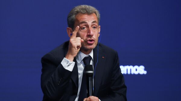 El expresidente de Francia Nicolas Sarkozy, durante la mesa titulada ‘La sociedad abierta y sus enemigos’, en el marco de la tercera jornada de la Convención Nacional del PP - Sputnik Mundo