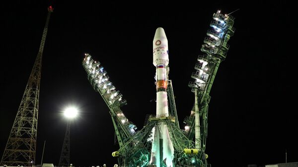 Un cohete Soyuz con satélites británicos OneWeb a bordo - Sputnik Mundo