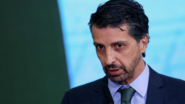 El ministro de Medio Ambiente de Brasil, Joaquim Leite - Sputnik Mundo