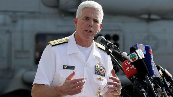 El vicealmirante Karl Thomas, comandante de la Séptima Flota de EEUU (archivo) - Sputnik Mundo