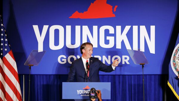 Glenn Youngkin, ganador de la elección a gobernador en Virginia - Sputnik Mundo