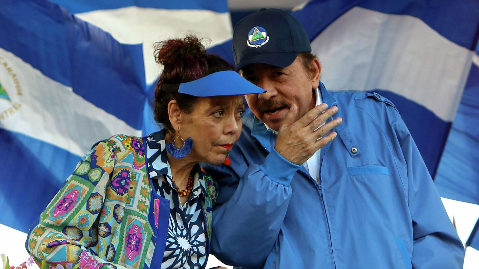 Daniel Ortega, presidente de Nicargua, y la vicepresidenta, Rosario Murillo - Sputnik Mundo, 1920, 10.01.2022