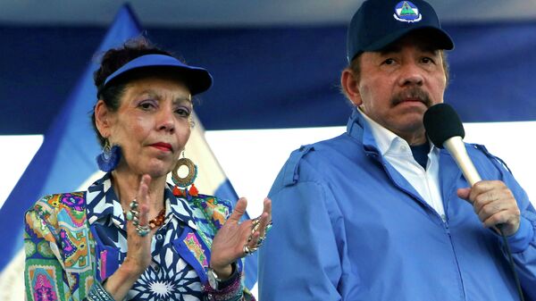 La vicepresidenta de Nicaragua, Rosario Murillo,  y el de Nicaragua presidente, Daniel Ortega - Sputnik Mundo