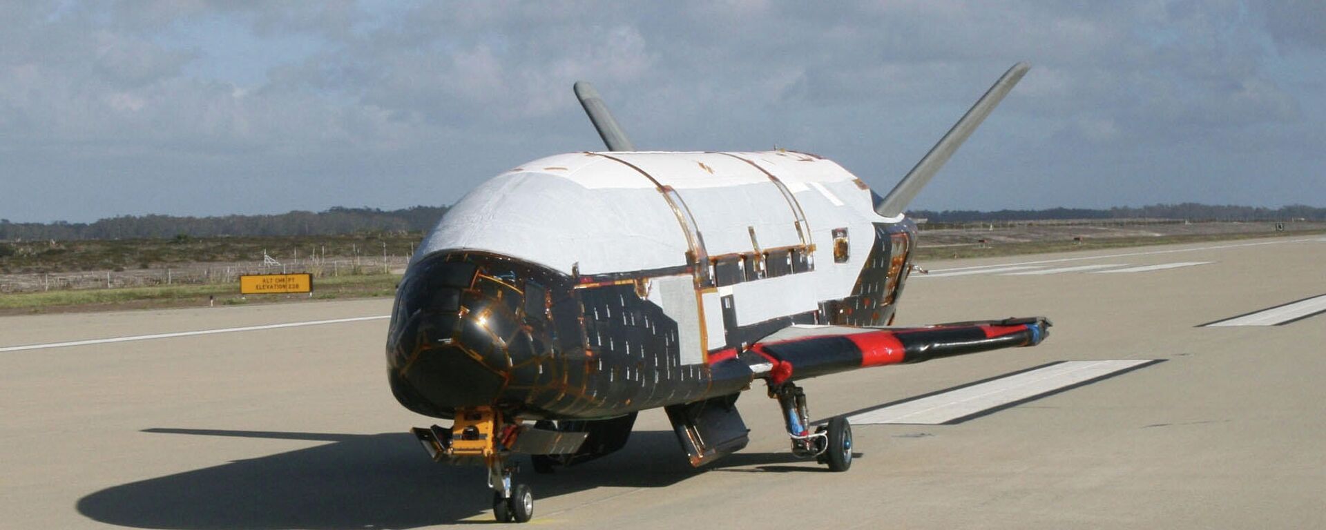 El dron espacial estadounidense X-37 - Sputnik Mundo, 1920, 20.11.2021