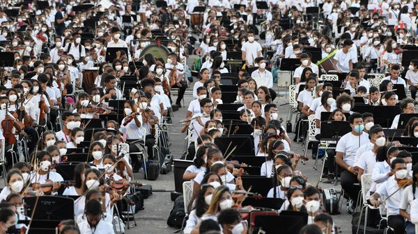 La orquesta más grande del mundo en Venezuela - Sputnik Mundo