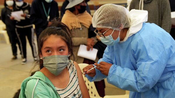 Vacunación contra el coronavirus en Bolivia  - Sputnik Mundo