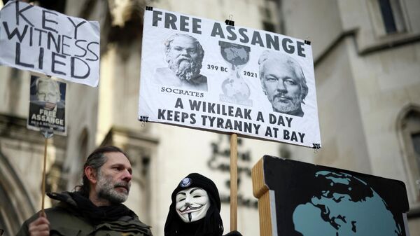 Activistas apoyan a Julian Assange - Sputnik Mundo