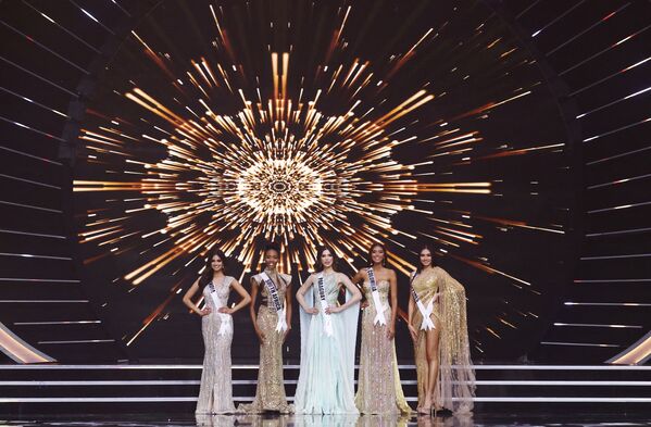 Las cinco finalistas de Miss Universo 2021 son Miss India, Harnaaz Sandhu, Miss Sudáfrica, Lalela Mswane, Miss Paraguay, Nadia Ferreira, Miss Colombia, Valeria Ayos y Miss Filipinas, Beatrice Luigi Gomez. - Sputnik Mundo