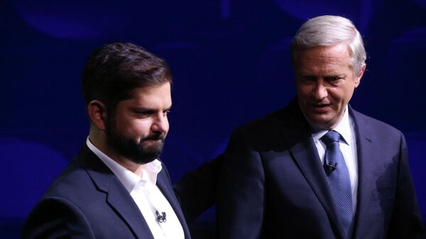 Candidatos presidenciales chilenos Gabriel Boric y José Antonio Kast - Sputnik Mundo
