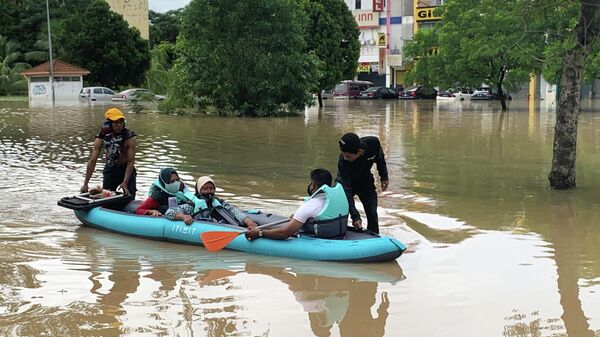 Las inundaciones en Malasia - Sputnik Mundo