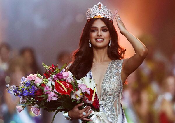 Este año, la india Kharnaaz Sandhu fue la ganadora del Miss Universo. - Sputnik Mundo