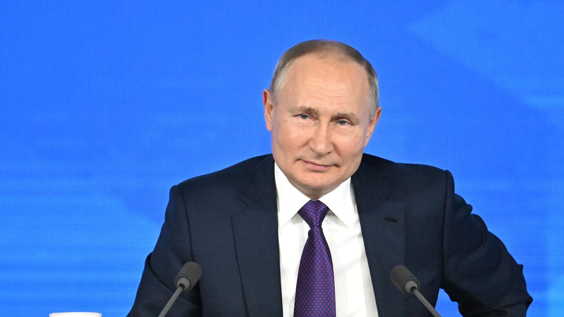 Vladímir Putin, presidente de Rusia, durante la gran conferencia de prensa anual en Moscú (Rusia), el 23 de diciembre del 2021 - Sputnik Mundo, 1920, 14.01.2022