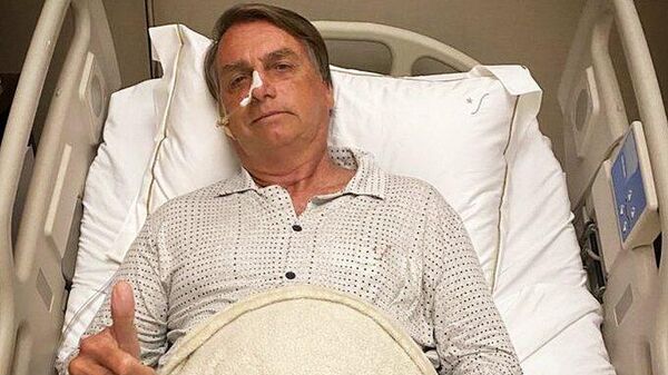 El presidente de Brasil, Jair Bolsonaro, hospitalizado de emergencia por una posible obstrucción intestinal, Sao Paulo, Brasil,  el 3 de enero de 2022 - Sputnik Mundo