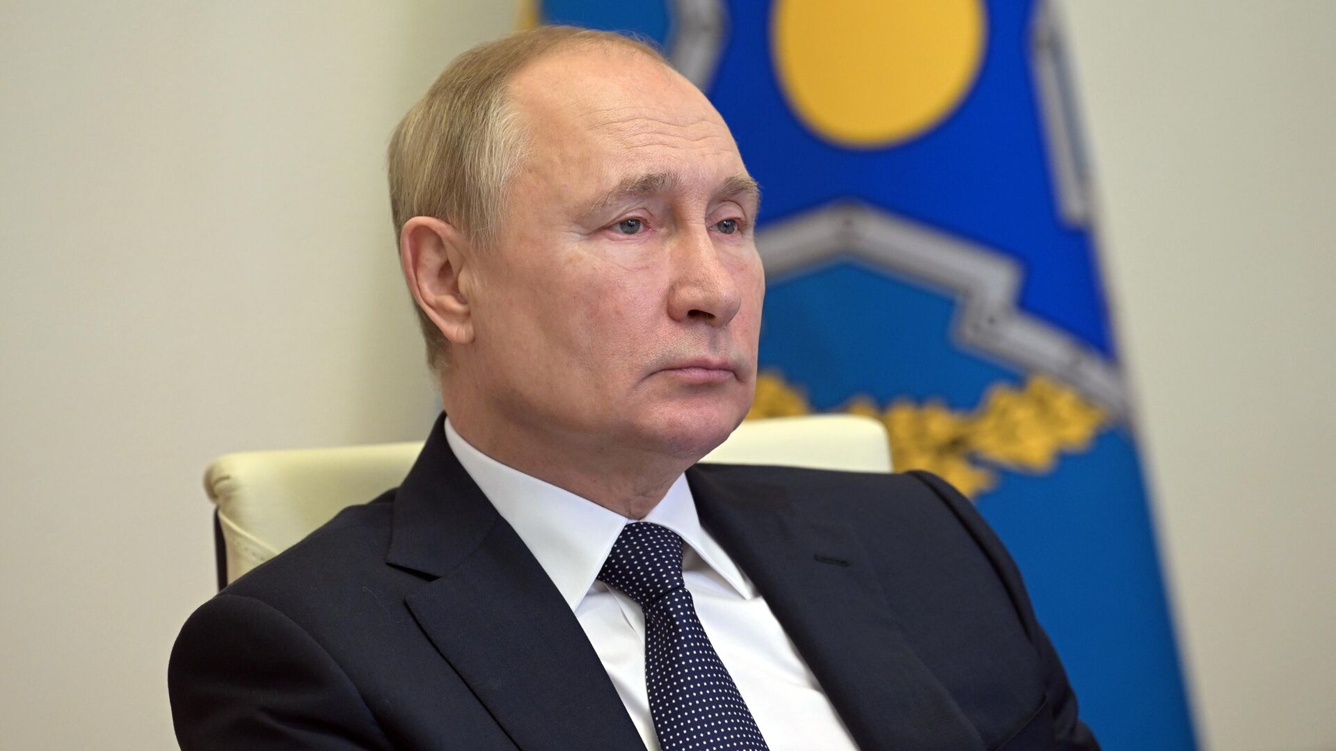 El presidente de Rusia, Vladímir Putin, durante la cumbre extraordinaria del Consejo de Seguridad Colectiva de la Organización del Tratado de Seguridad Colectiva (OTSC)  - Sputnik Mundo, 1920, 10.01.2022