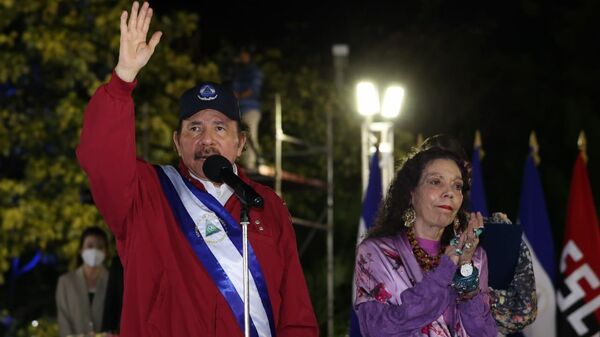 Juramentacion del presidente de Nicaragua, Daniel Ortega Saavedra para el período 2022-2027 en la Plaza de la Revolución de Managua - Sputnik Mundo