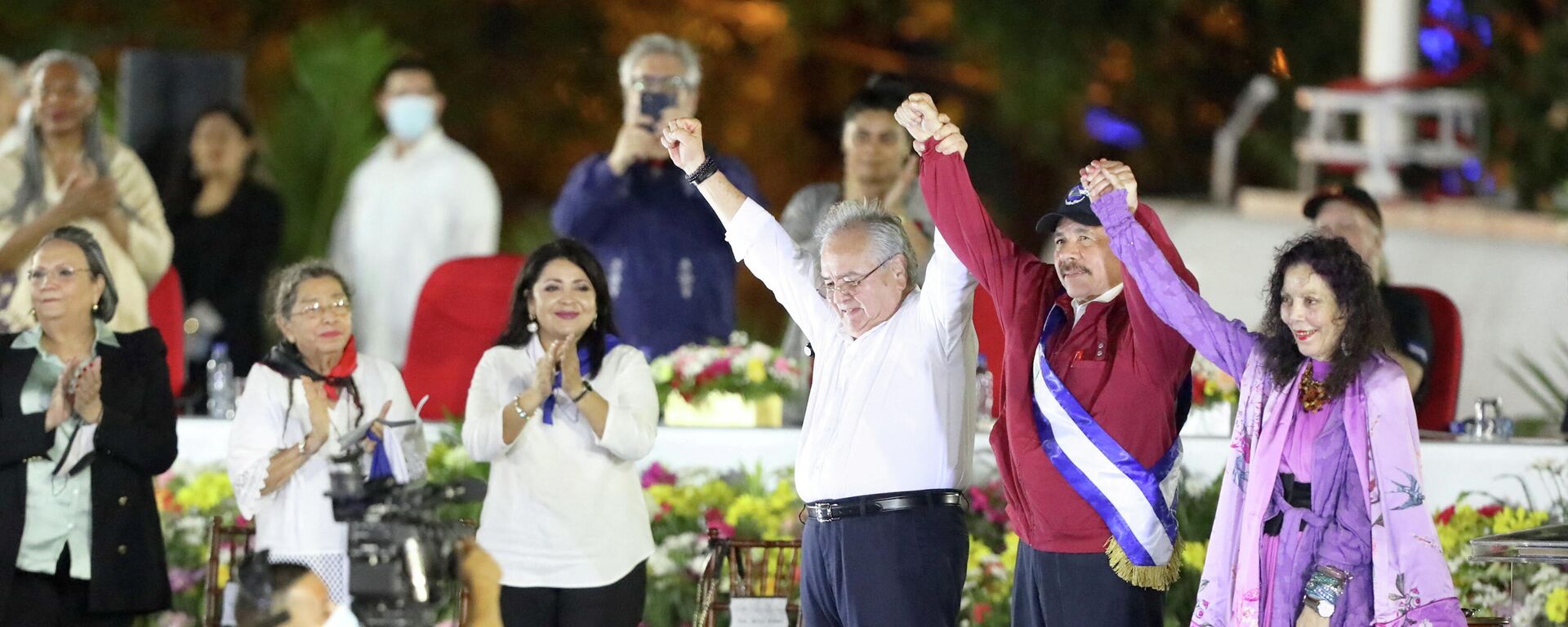 Juramentacion del presidente de Nicaragua, Daniel Ortega Saavedra para el período 2022-2027 en la Plaza de la Revolución de Managua - Sputnik Mundo, 1920, 12.01.2022