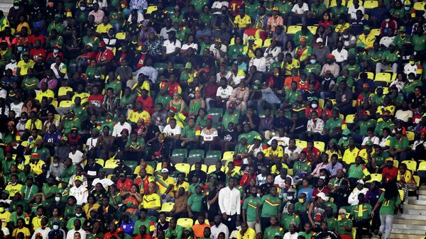 El partido de los octavos de final de la Copa Africana de Naciones entre los equipos de Camerún y las islas de Comoras, el 24 de enero de 2022  - Sputnik Mundo