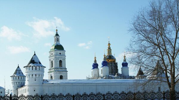 Kremlin de Tobolsk, vista a las murallas de la fortaleza y de la Catedral de la Asunción - Sputnik Mundo