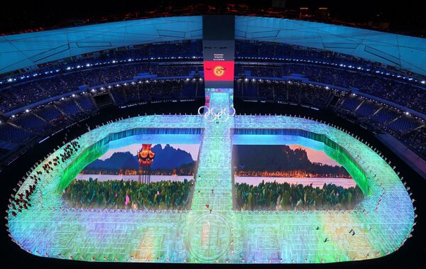Deportistas de Kirguistán en la ceremonia de inauguración de los JJOO de Invierno de Pekín. Deportistas de Kirguistán en la ceremonia de inauguración de los JJOO de Invierno de Pekín. - Sputnik Mundo