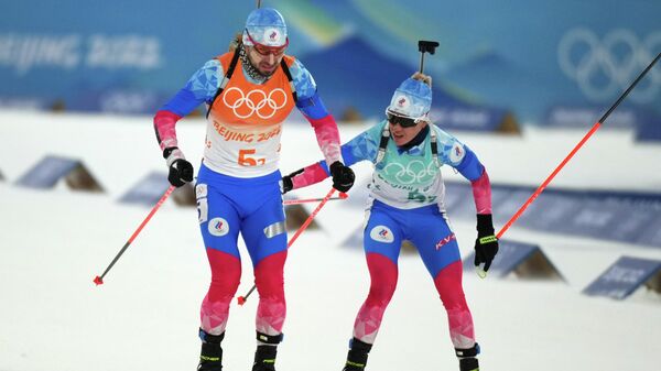 Biatletas rusos en los Juegos Olímpicos 2022 en Pekín - Sputnik Mundo