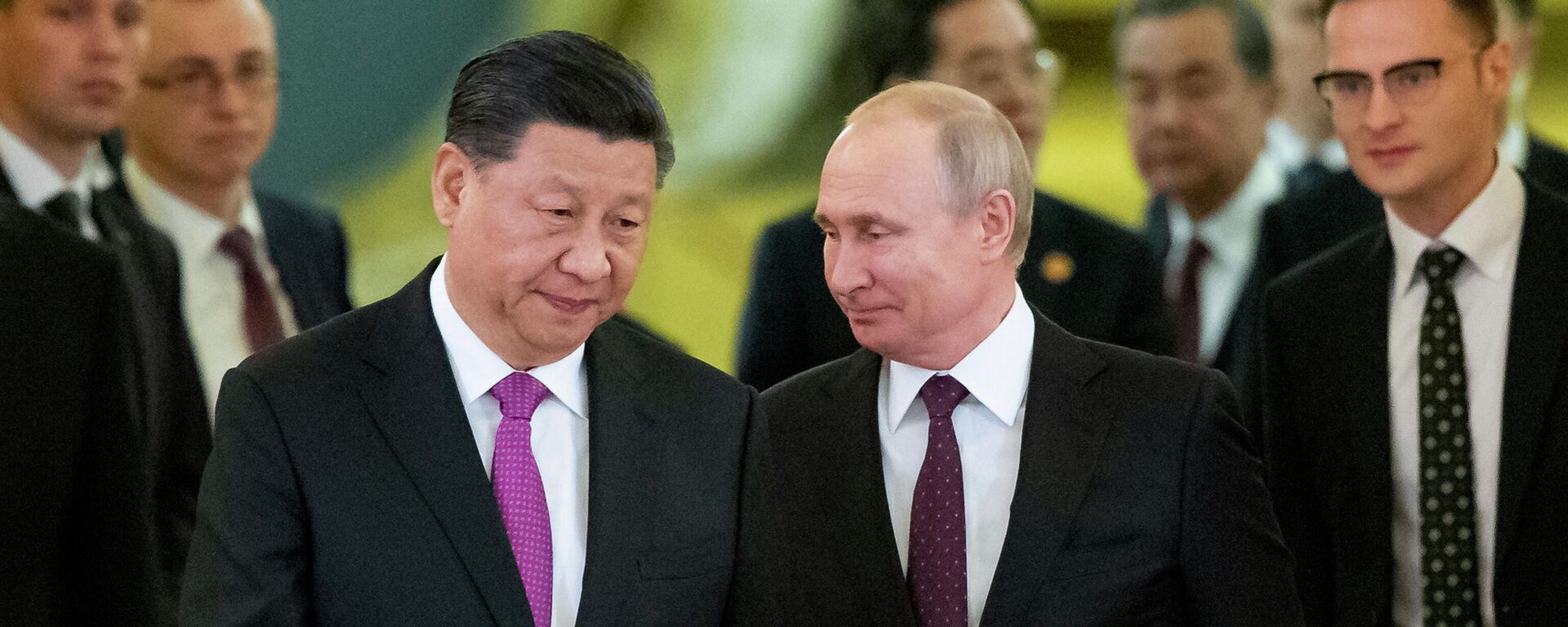  El presidente ruso Vladímir Putin, y su homólogo chino, Xi Jinping - Sputnik Mundo, 1920, 07.02.2022