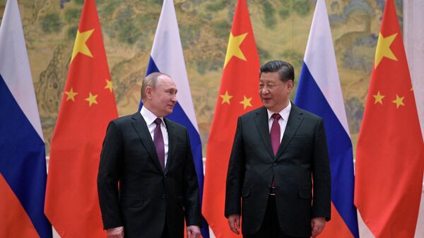 Los líderes de Rusia y China, Vladímir Putin y Xi Jinping - Sputnik Mundo