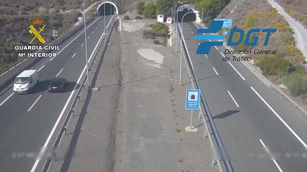 Imagen del vehículo que circula en dirección contraria en una autovía en el sur de España - Sputnik Mundo