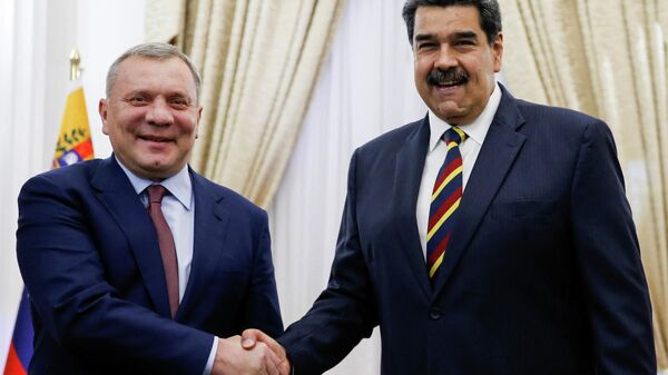 Yuri Borísov, vice primer ministro de Rusia, y Nicolás Maduro, presidente de Venezuela - Sputnik Mundo