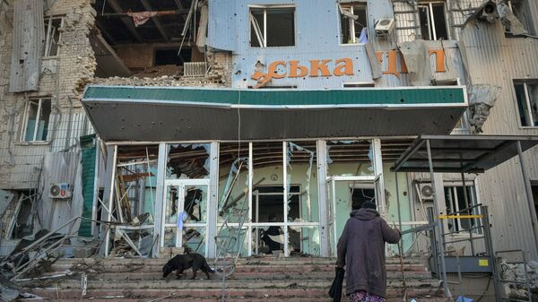 Hospital destruido en Volnovaja - Sputnik Mundo