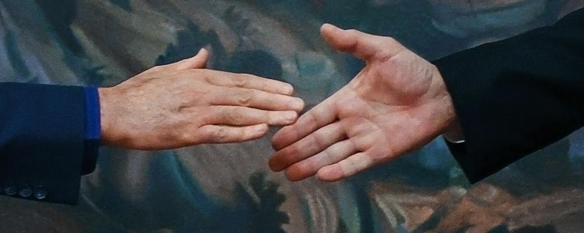 Apretón de manos (imagen referencial) - Sputnik Mundo, 1920, 20.06.2022