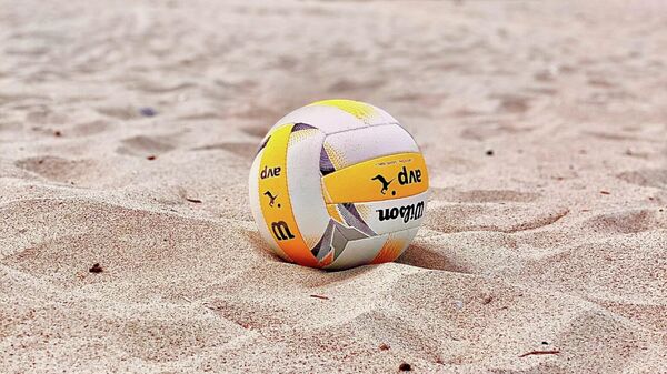 Balón de voleibol de playa - Sputnik Mundo