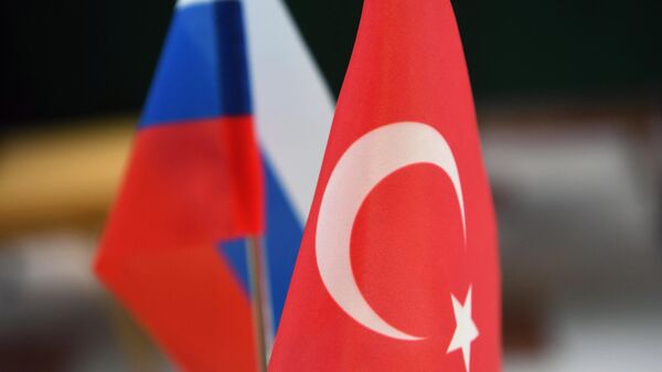 Banderas de Rusia y Turquía - Sputnik Mundo
