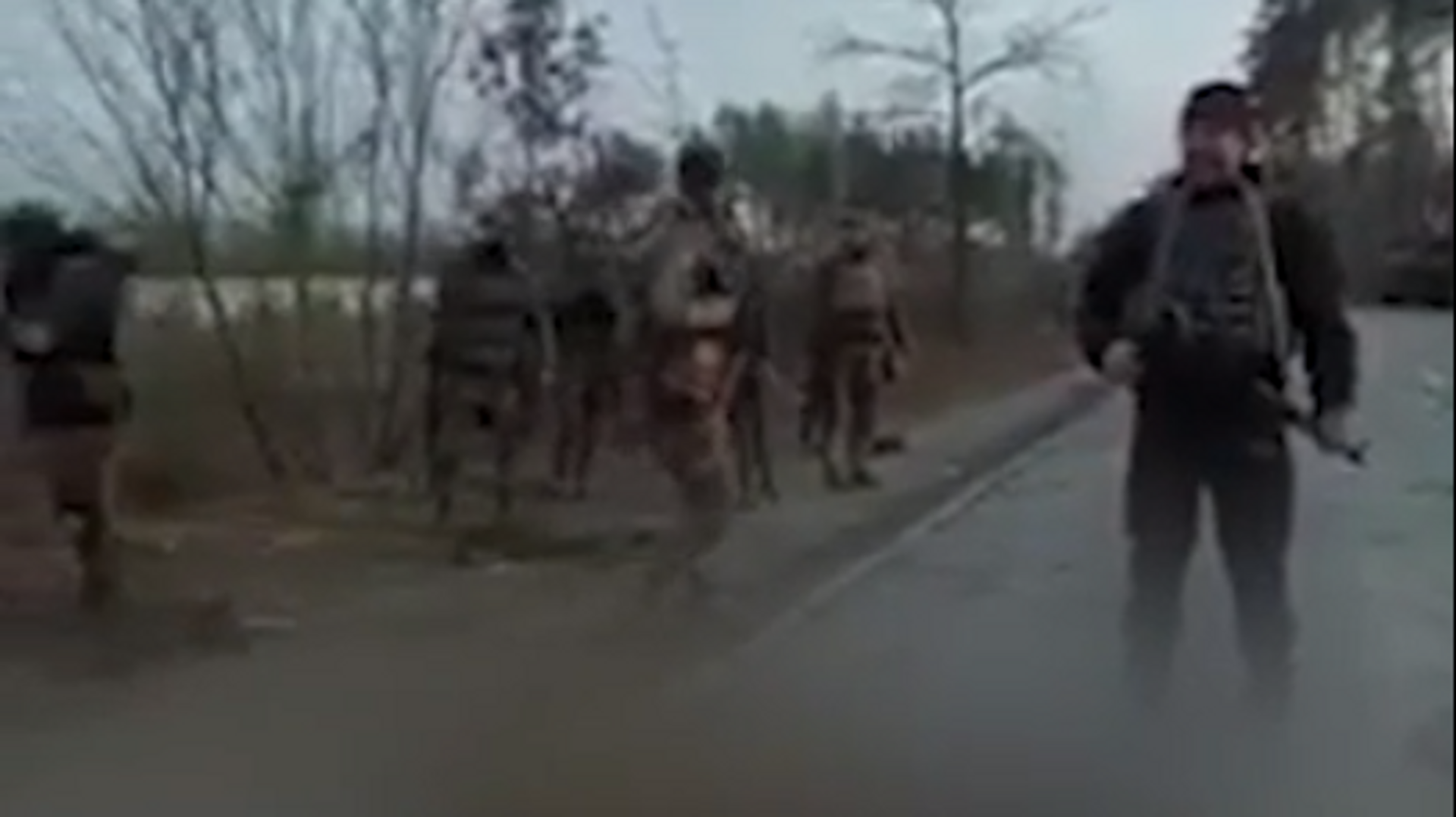 Video: combatientes ucranianos masacran a prisioneros de guerra rusos  - Sputnik Mundo, 1920, 05.04.2022