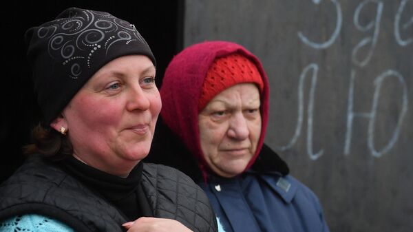Residentes de la ciudad ucraniana de Berdiansk - Sputnik Mundo