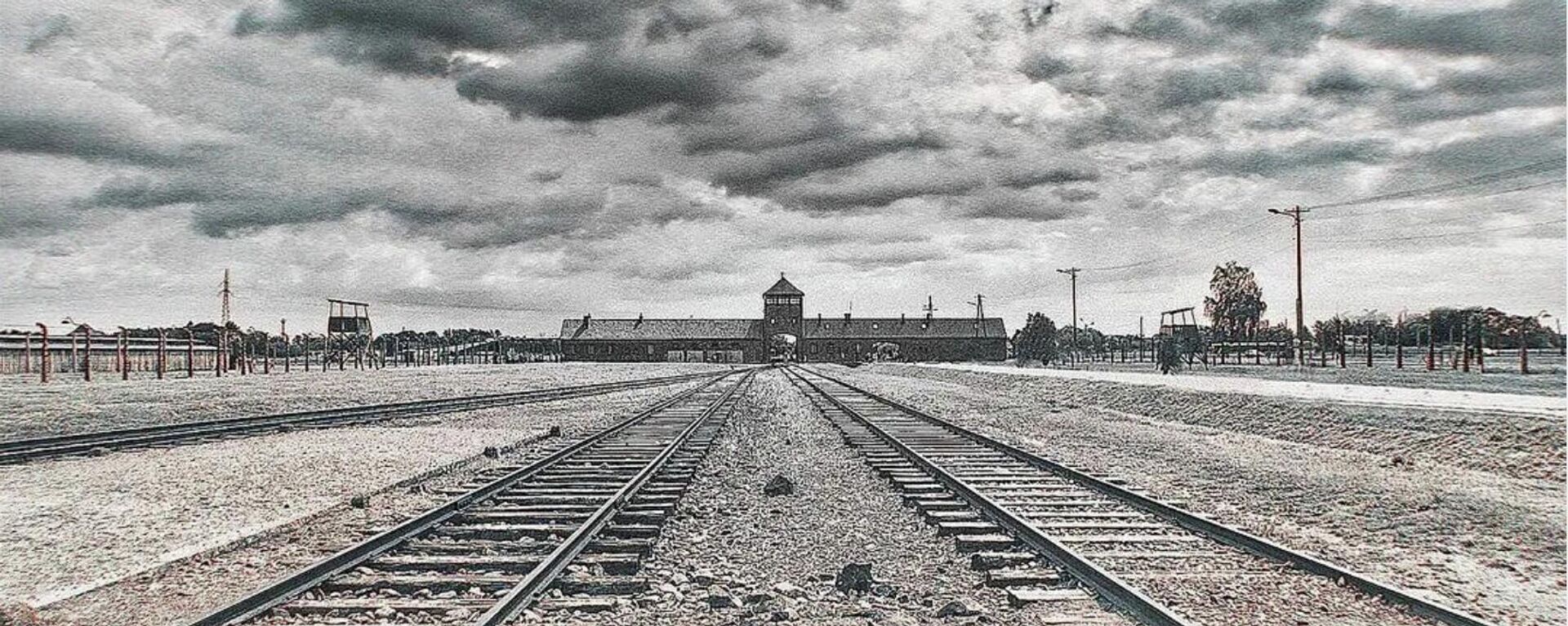 Campo de exterminio de Auschwitz, en Polonia. - Sputnik Mundo, 1920, 07.05.2022