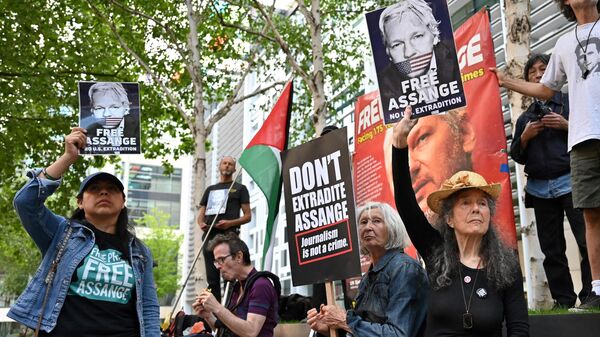Protestas contra la extradición de Julian Assange - Sputnik Mundo