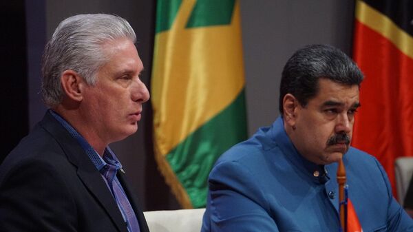 Los presidentes de Cub y Venezuela, Miguel Díaz-Canel y Nicolás Maduro, en la cumbre del ALBA-TCP en La Habana - Sputnik Mundo