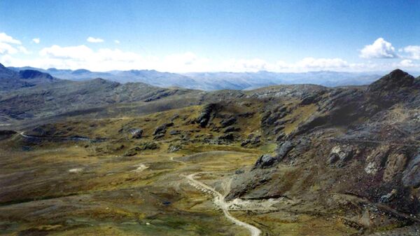Zona del yacimiento de cobre de Las Bambas en el departamento de Abancay, sur del Perú - Sputnik Mundo