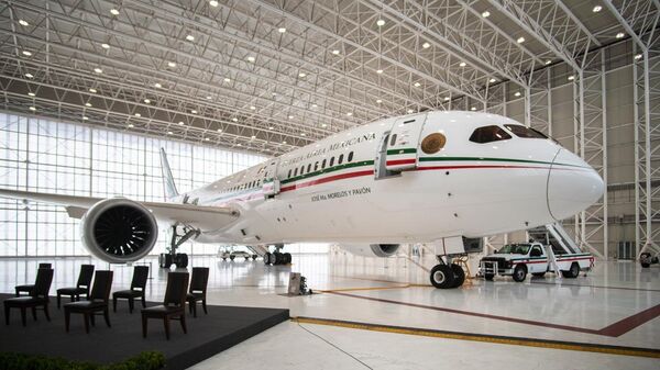 El avión presidencial que oferta el Gobierno de México. - Sputnik Mundo