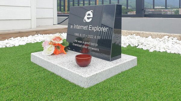 La tumba de Internet Explorer - Sputnik Mundo