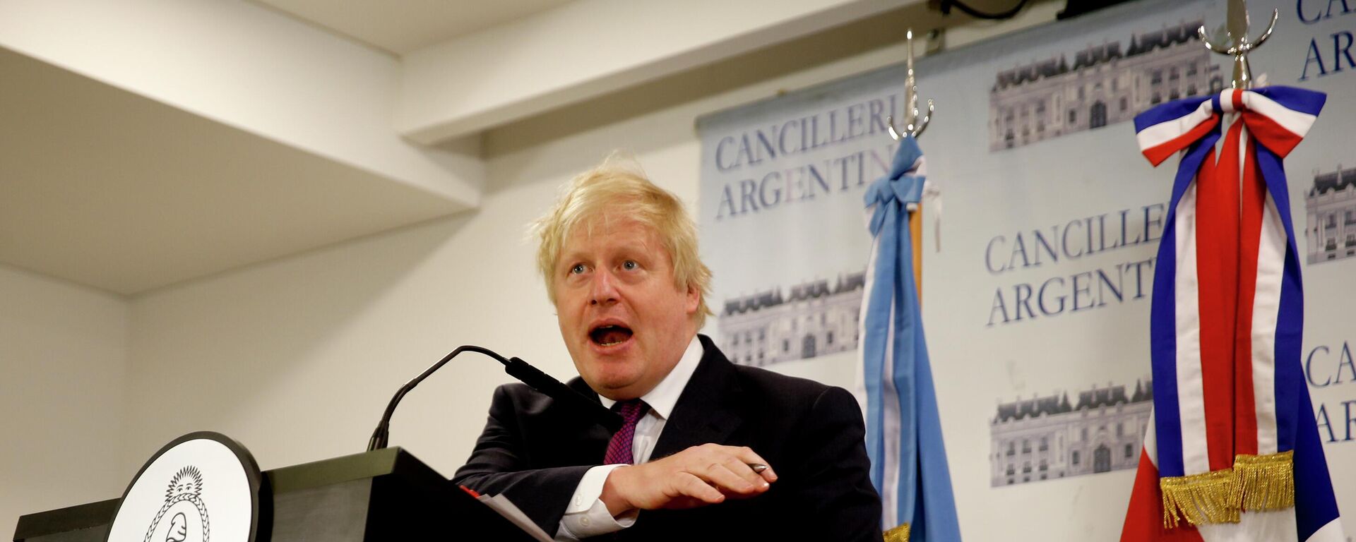 Boris Johnson, entonces canciller británico, durante su visita a Argentina en 2018 - Sputnik Mundo, 1920, 07.07.2022