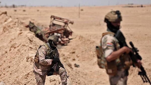 Soldados iraquíes en el lugar de un ataque
  - Sputnik Mundo