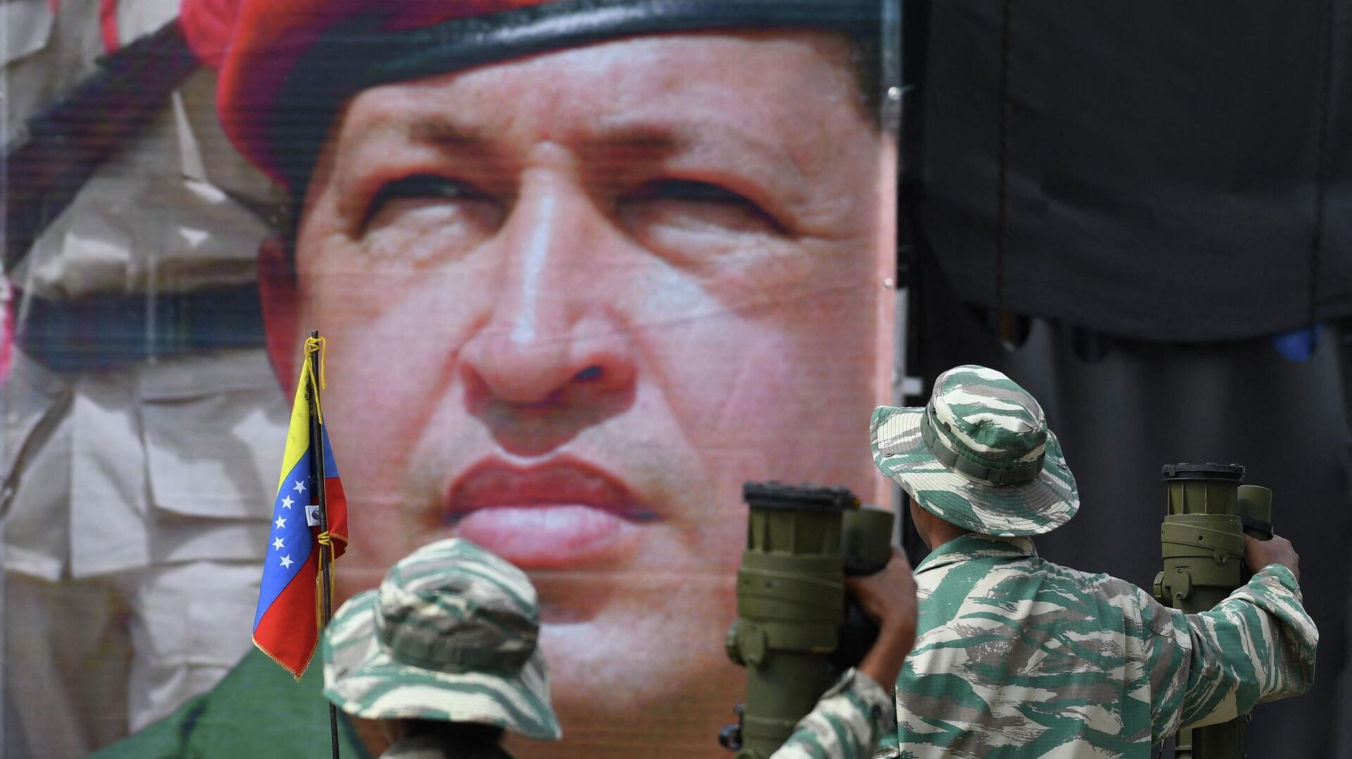 Hugo Chávez (1954-2013), el comandante venezolano  - Sputnik Mundo, 1920, 28.07.2022