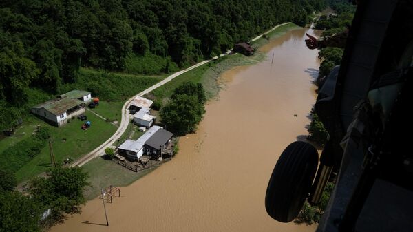 Inundaciones en el estado estadounidense de Kentucky - Sputnik Mundo