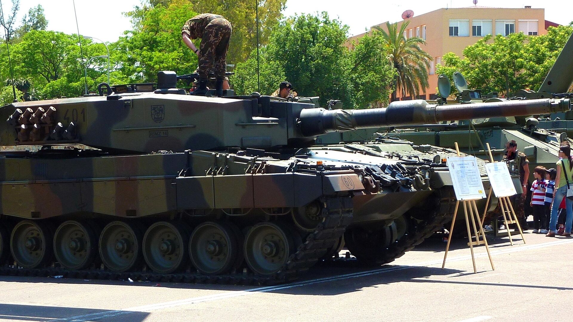Carro de combate Leopard 2A4 del Ejército español - Sputnik Mundo, 1920, 25.01.2023