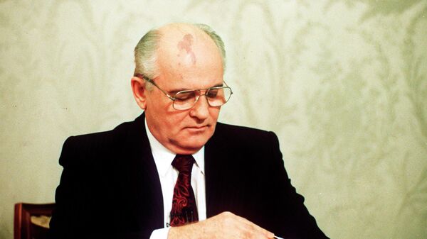 El último mandatario de la Unión Soviética, Mijaíl Gorbachov, en 1991 - Sputnik Mundo