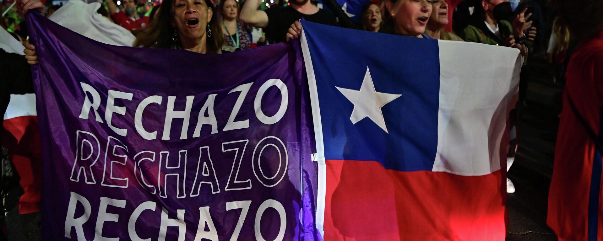 La gente celebra el triunfo del 'Rechazo' en Chile - Sputnik Mundo, 1920, 05.09.2022