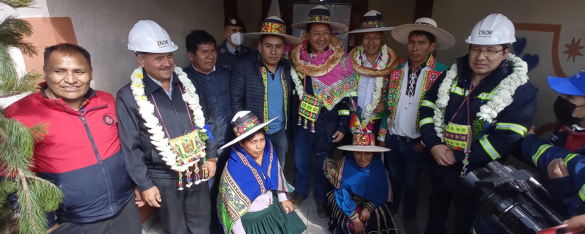 El Gobierno boliviano lleva electricidad a comunidades indígenas del altiplano - Sputnik Mundo, 1920, 05.09.2022