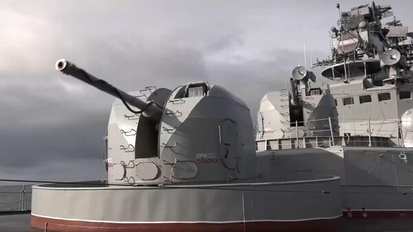 Sistemas de artillería del gran buque antisubmarinos Admiral Levchenko - Sputnik Mundo